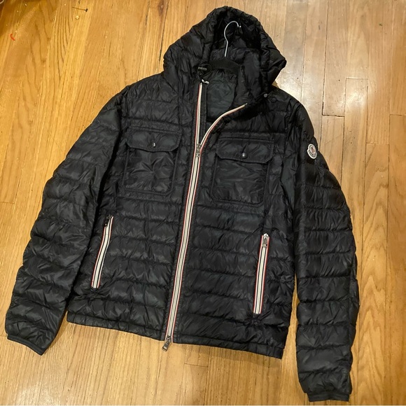Moncler Douret Short Down Jacket Black Goose Down Puffer Authentic Hooded - Picture 11 of 15